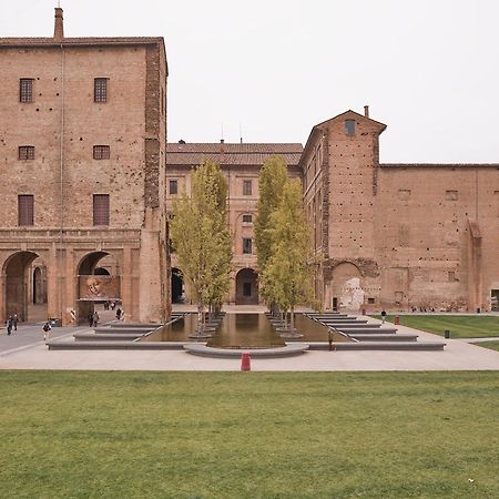 Luxury 5 Al Duomo Di Parma Apartment Exterior photo