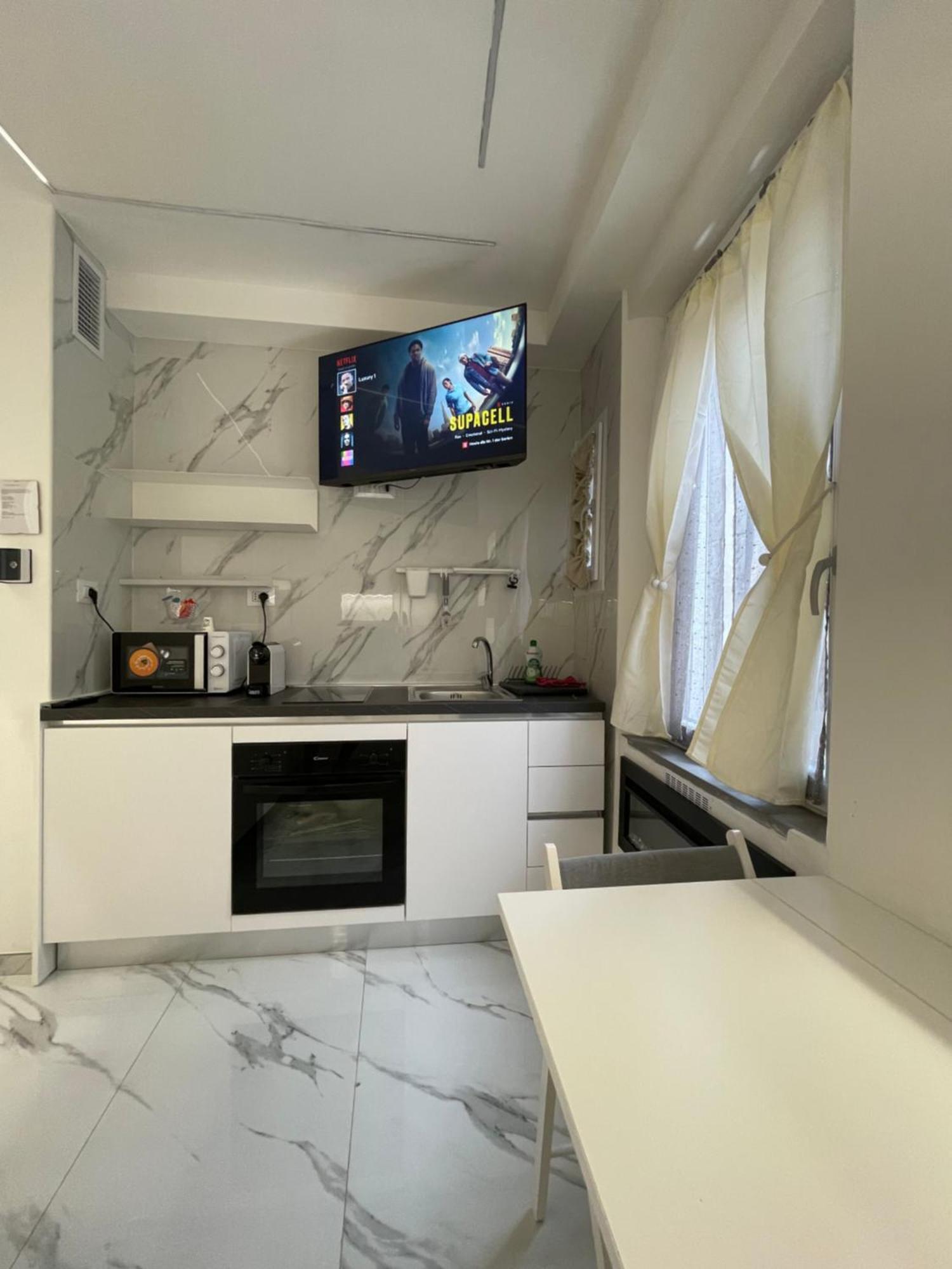 Luxury 5 Al Duomo Di Parma Apartment Exterior photo